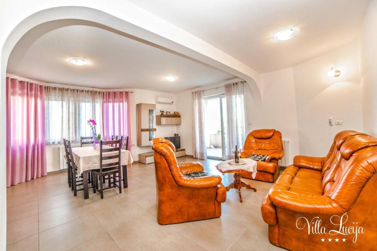 Villa Lucija Πούλα Εξωτερικό φωτογραφία